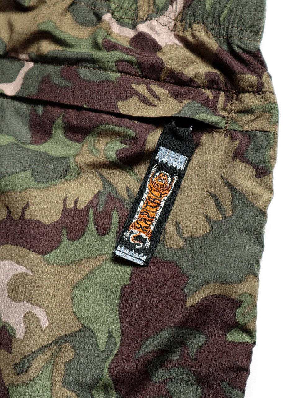 Kapital Quick-Drying Taffeta Piece Camo Easy Shorts