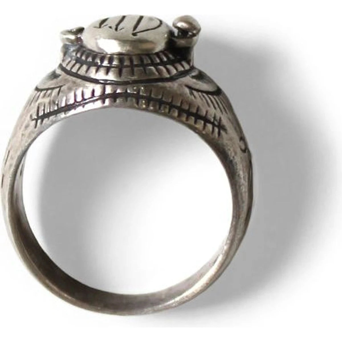 Kapital Mugi No Uta Ring