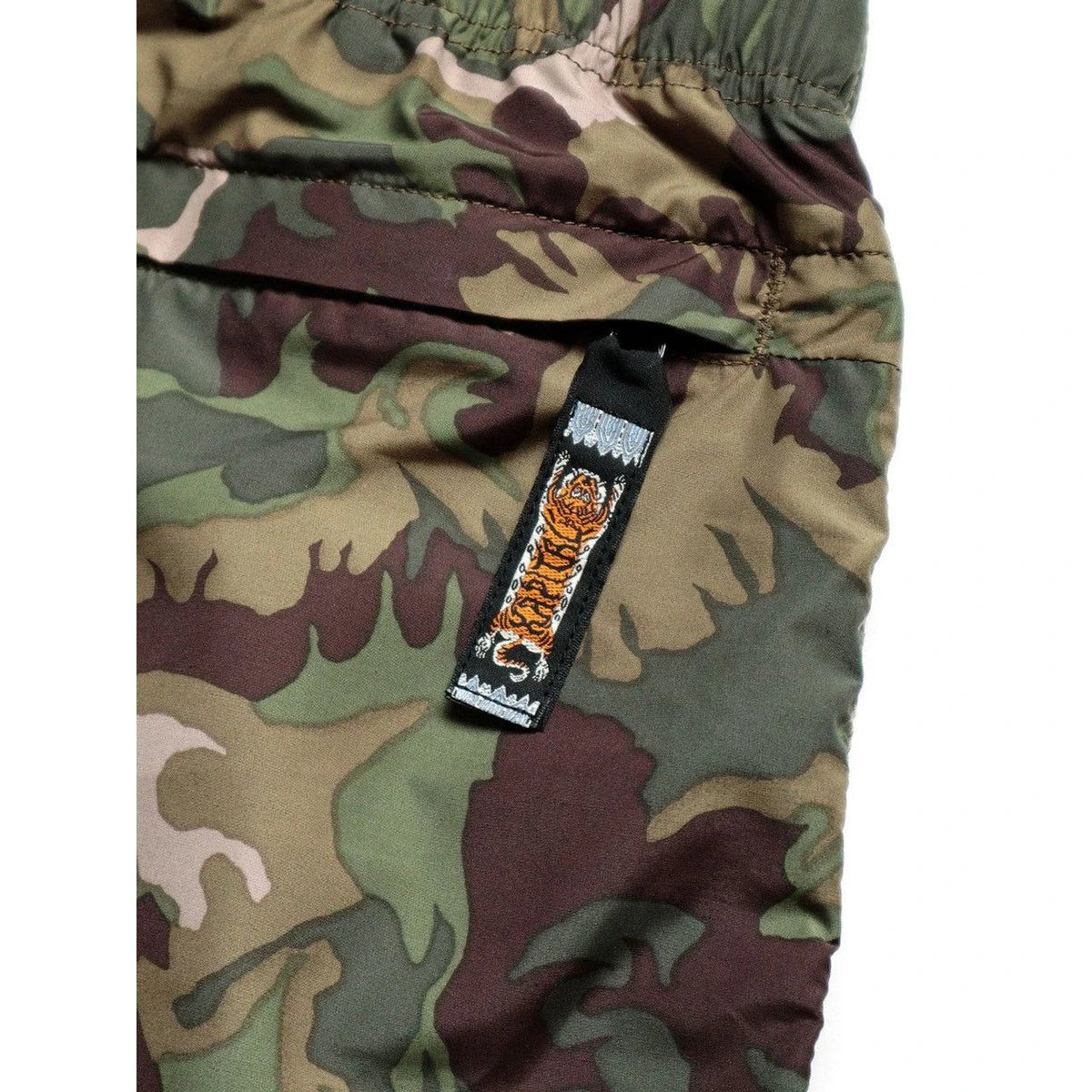 Kapital Quick-Drying Taffeta Piece Camo Easy Shorts