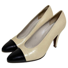 Load image into Gallery viewer, Vintage Chanel High Heels